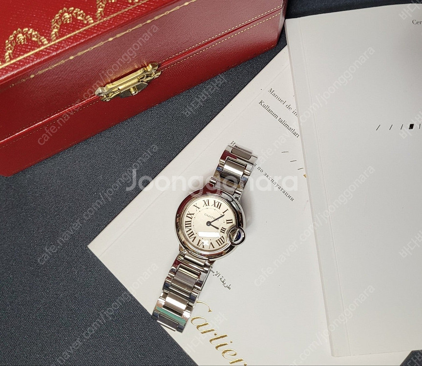 까르띠에 발롱블루 28mm 시계 33mm 교환 가능--5
