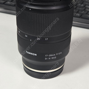 탐론 17-28 RXD A046 소니 FE 팝니다.(썬포토 정품)