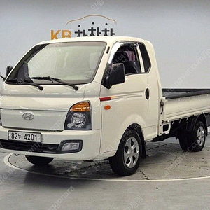 중고트럭 매매 중고화물차매매 흰색 2017년식 86,000km 1.0톤/슈퍼캡/초장축/(CRDi) 스마트 중고차구매