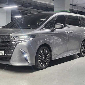 6,316 km 토요타 알파드 중고 2.5 HEV AWD 최저가 중고차 회색