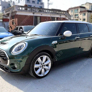 미니 클럽맨 중고 미니쿠퍼 중고 가격 녹색 2018년식 43,540km 기본형 2세대 중고차 할부견적