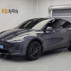테슬라 모델 Y 중고 테슬라 중고 회색 2022년식 37,933km 롱 레인지 중고차카페