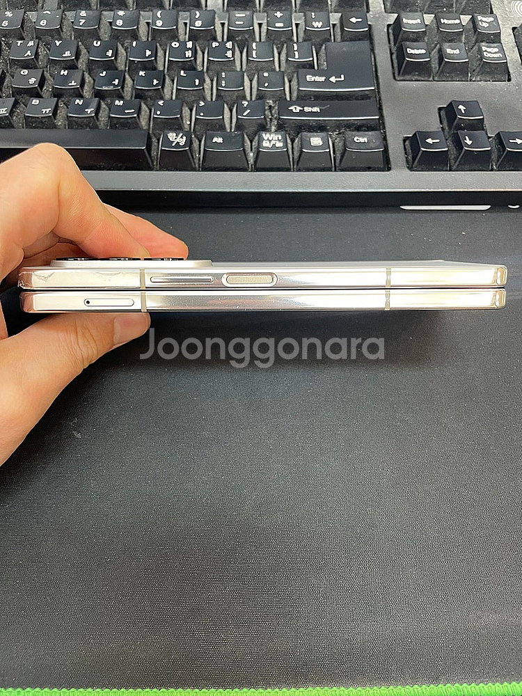 갤럭시Z폴드4 베이지 256GB 무잔상 상태좋은 중고5...--4