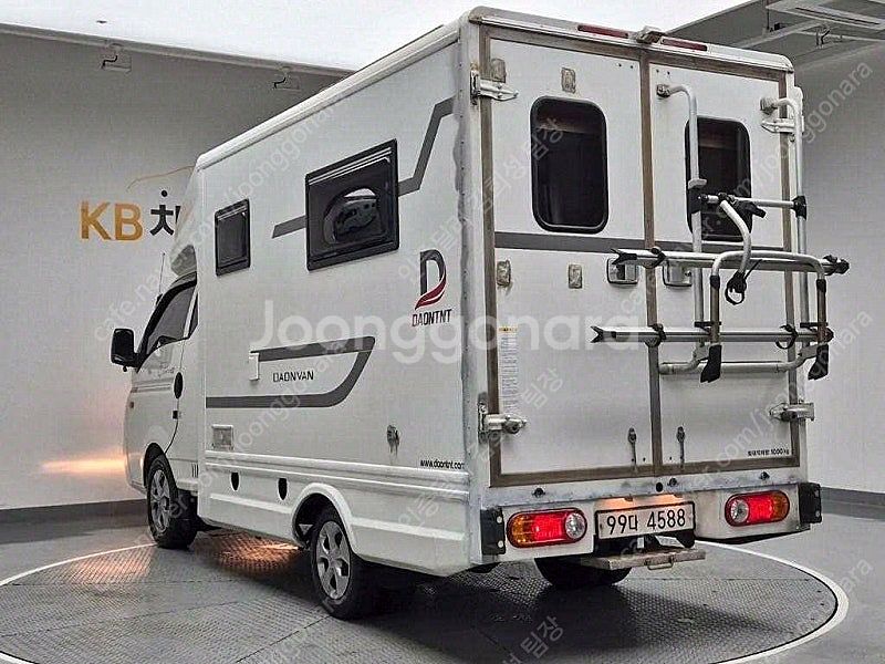 캠핑카 중고 포터2 흰색 2018년식 46,911km ...--3