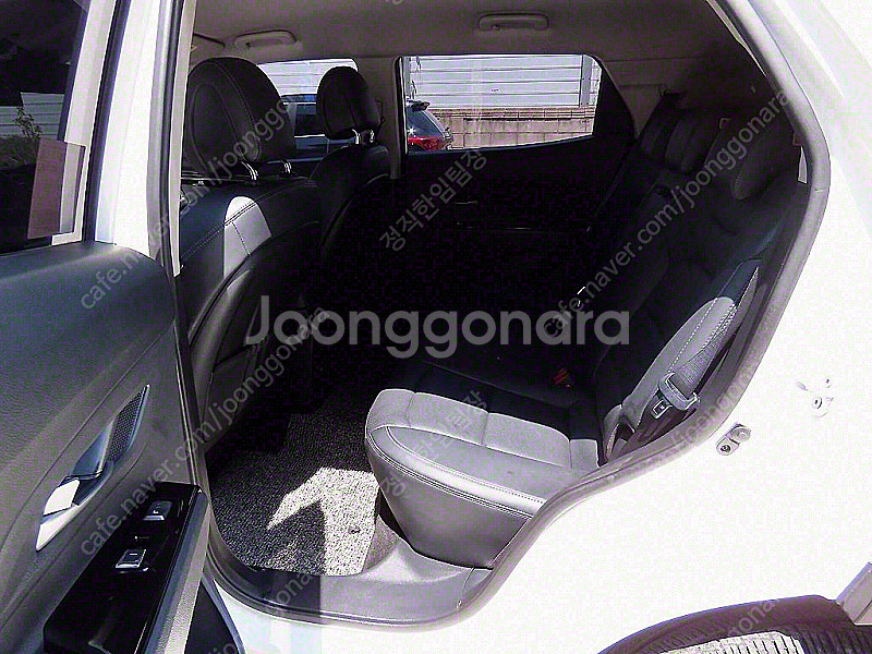 KG모빌리티(쌍용) 뷰티풀코란도 2WD 가솔린 15 C...--5
