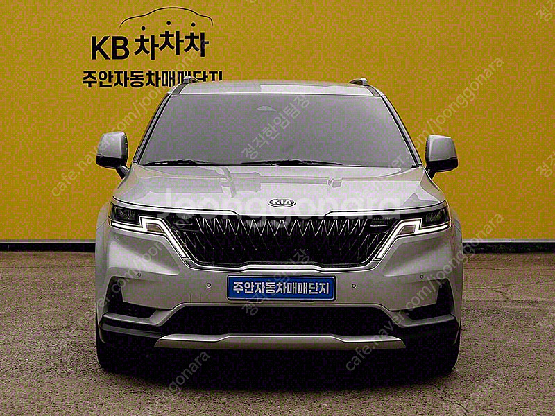 기아 카니발 4세대 디젤 11인승 프레스티지 판매합니다...--0