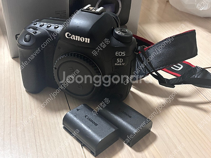 캐논 5D mark4 오막포 EF 70-300mm F4...--0