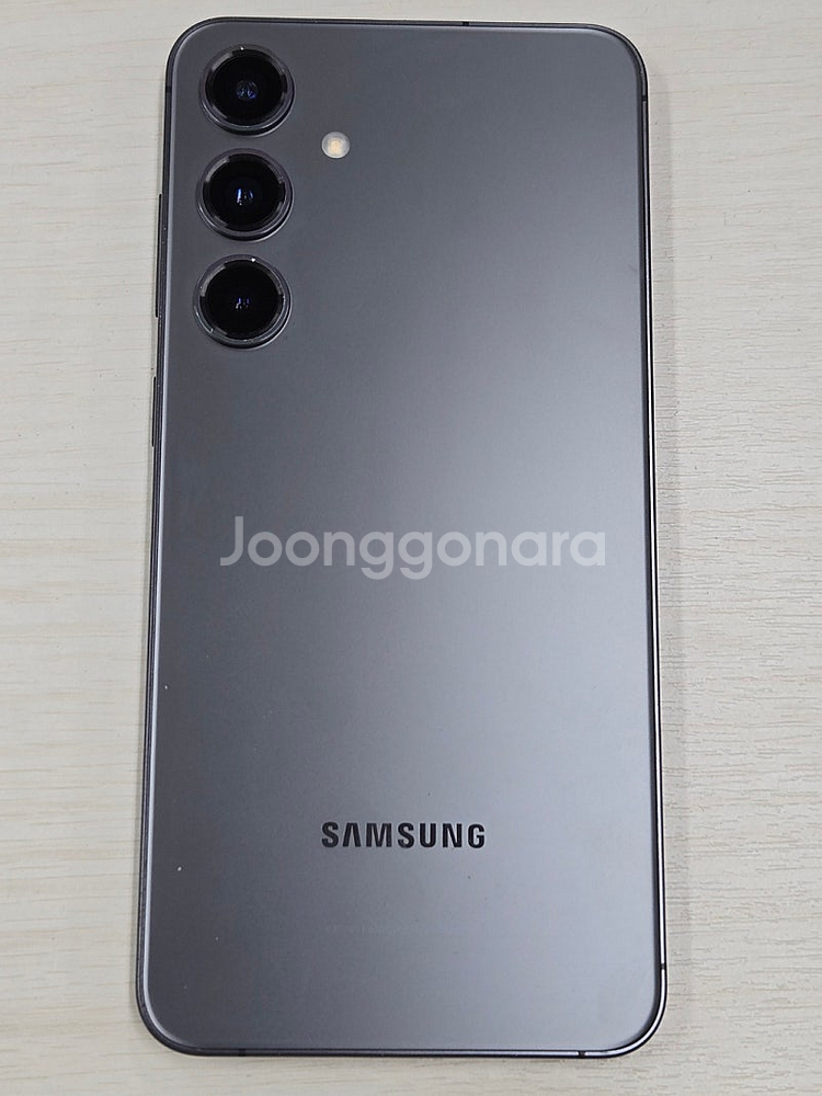갤럭시 S24플러스 블랙색상 256용량 상태좋은 무잔상...--0