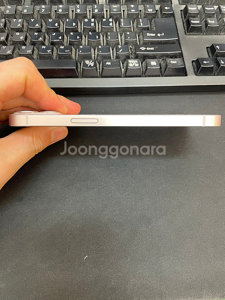 아이폰13 핑크 128GB 가성비좋은중고29만팝니다.--4