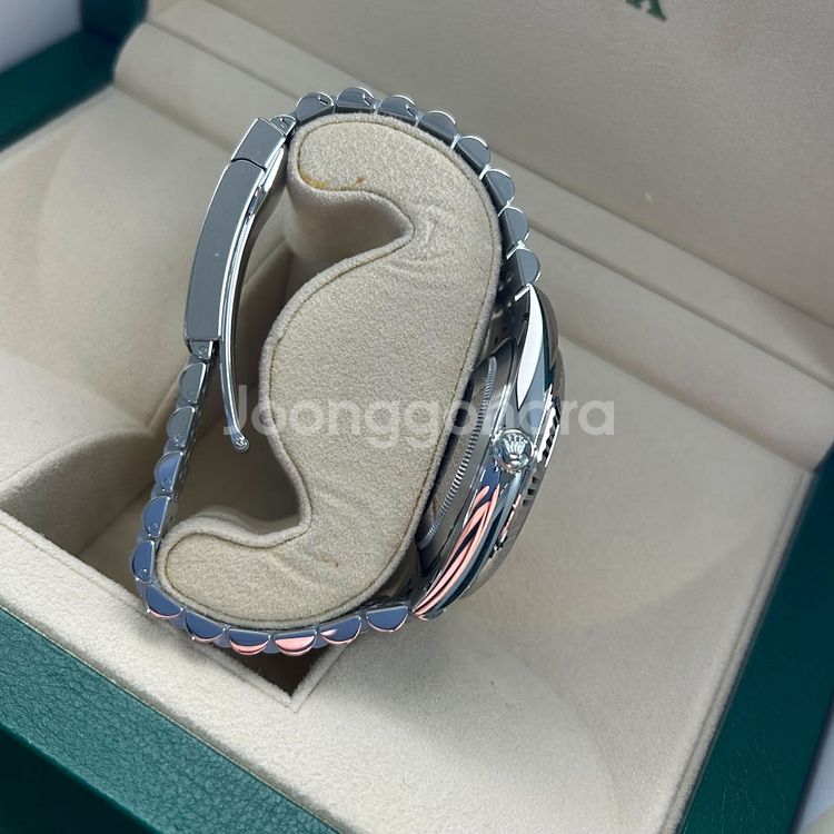 [팝니다] 롤렉스 데이트저스트 블루 로만 41mm 12...--4