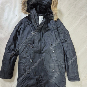 AKM X 스피웍 골든 플리스 N3B 콜드 파카