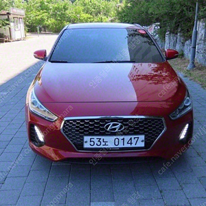 현대 i30 중고 i30 빨간색 2017년식 1.6 터보 스포츠 프리미엄 중고차카페