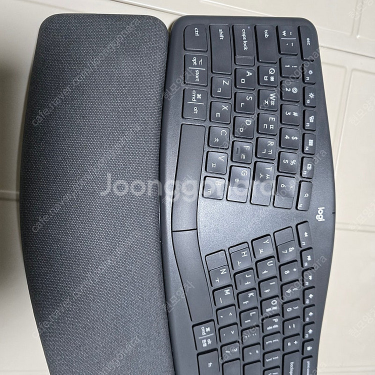 로지텍 ERGO K860 무선 인체공학 키보드--1