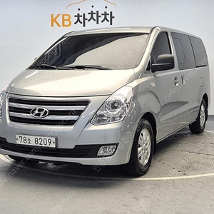 스타렉스 캠핑카 중고 가격 스타렉스 중고캠핑카 가격 회색 2017년식 78,337km 캠핑카 수원중고차