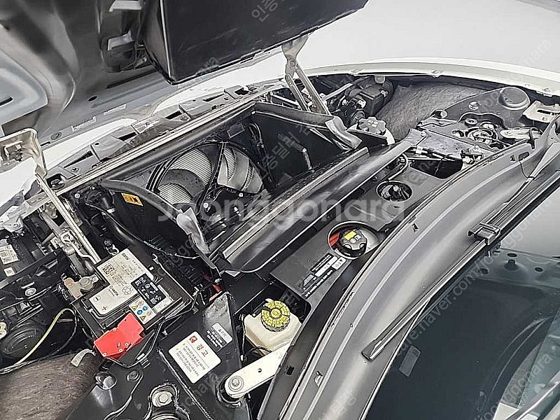 BMW i8 중고 흰색 2015년식 55,619km i...--6