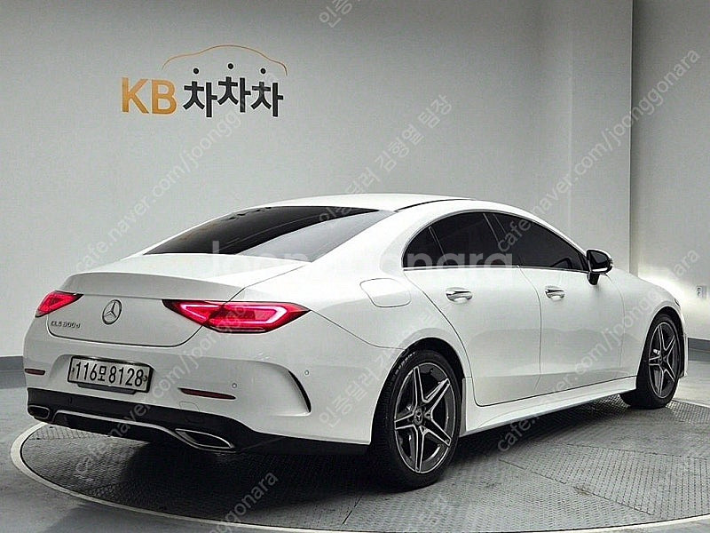 벤츠 인증중고 CLS클래스 중고차 흰색 2019년식 6...--4