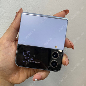 브랜드 무잔상 삼성 갤럭시Z플립4판매 상태좋음 중고폰 F721(180일 A/S 가능)