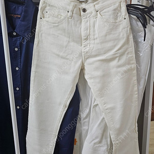 이로 화이트 팬츠