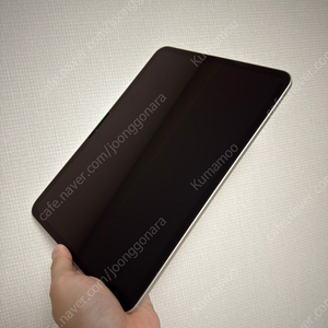 아이패드 프로 11 m4 wifi 256 실버 판매합니다.