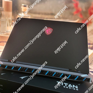 플래그쉽 MSI Titan 18 HX A14VIG-i9 4K Mini LED W11 (SSD 4TB)/RTX4090/64RAM/14900H