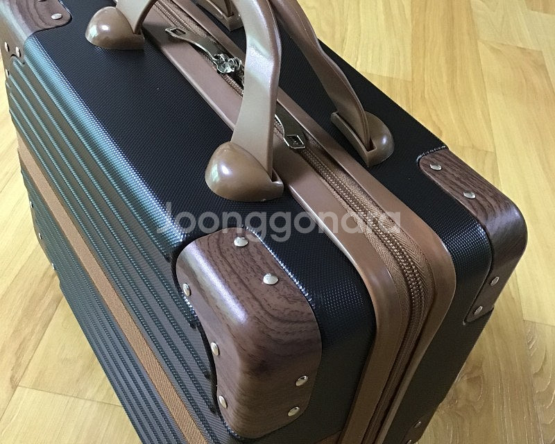 광주광역시 브레이크스루 여행용 캐리어 14인치 블랙 새...--0