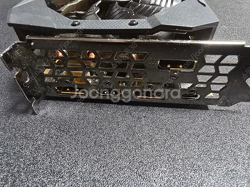 기가바이트 rtx 2080 super 8gb--4