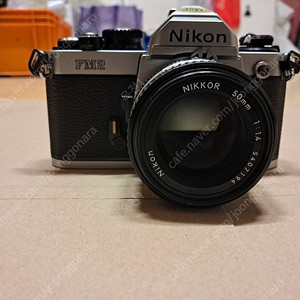 Nikon FM2 카메라 1: 1.4 , 50mm표준렌즈