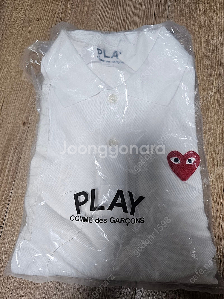 꼼데가르송 반팔 카라티 새상품 팝니다--1