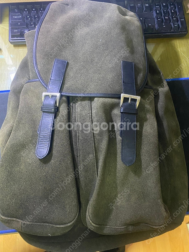 CLUB MONACO. 클럽모나코 소가죽 스웨이드 백팩...--3