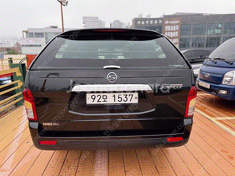 KG모빌리티(쌍용) 코란도스포츠 디젤 4WD CX7 중...--3