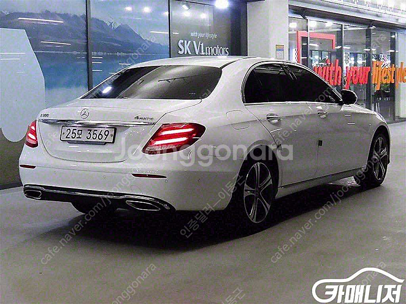 [벤츠]E-클래스 W213 E300 4MATIC 익스클...--4