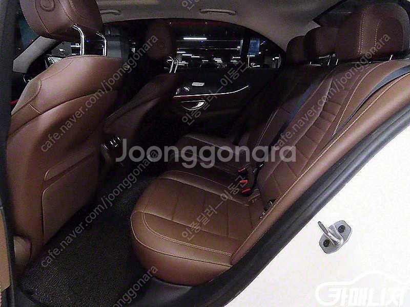 [벤츠]E-클래스 W213 E300 4MATIC 익스클...--7