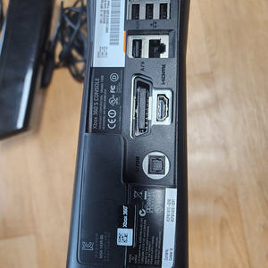 Xbox 360 S 콘솔 판매합니다