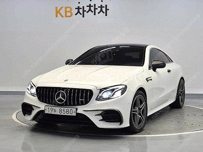 벤츠 E클래스 중고 벤츠 중고 흰색 2019년식 E22...--0