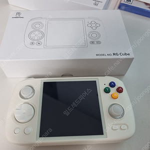 앤버닉 RG CUBE 박스개봉품 (화이트)