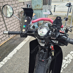 슈퍼커브 25년식 6679km 판매합니다.