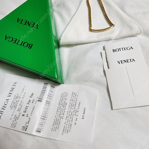 Bottega Veneta [보테가베네타] 팔찌 판매합니다(남녀공용)