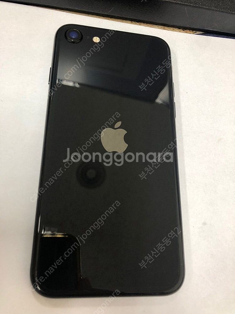 195854 아이폰SE2 블랙 SSS급 64GB 공신폰...--0