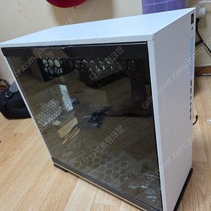 inwin303 인윈303 미들타워 케이스 화이트