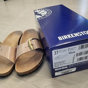 버켄스탁 마드리드 빅버클 뉴베이지37(240)택포 15만