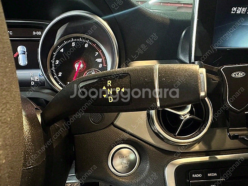 벤츠 GLA 중고 벤츠 GLA클래스 중고 흰색 2019년식 GLA220 프리미엄 중고차카페--8