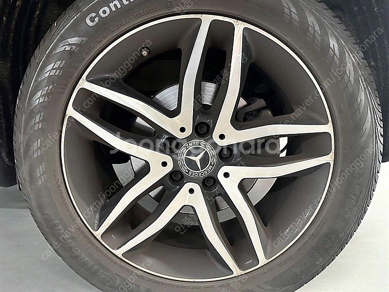 벤츠 GLA 중고 벤츠 GLA클래스 중고 흰색 2019년식 GLA220 프리미엄 중고차카페--9