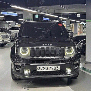 지프 레니게이드 중고 지프 자동차중고 레니게이드 중고차 검정색 2020년식 72,327km 1.6 디젤 리미티드 실매물중고차