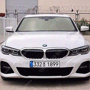 BMW 3시리즈 중고 BMW 3시리즈 중고차 할부 흰색 2022년식 49,340km 320d M 스포츠 중고차구매