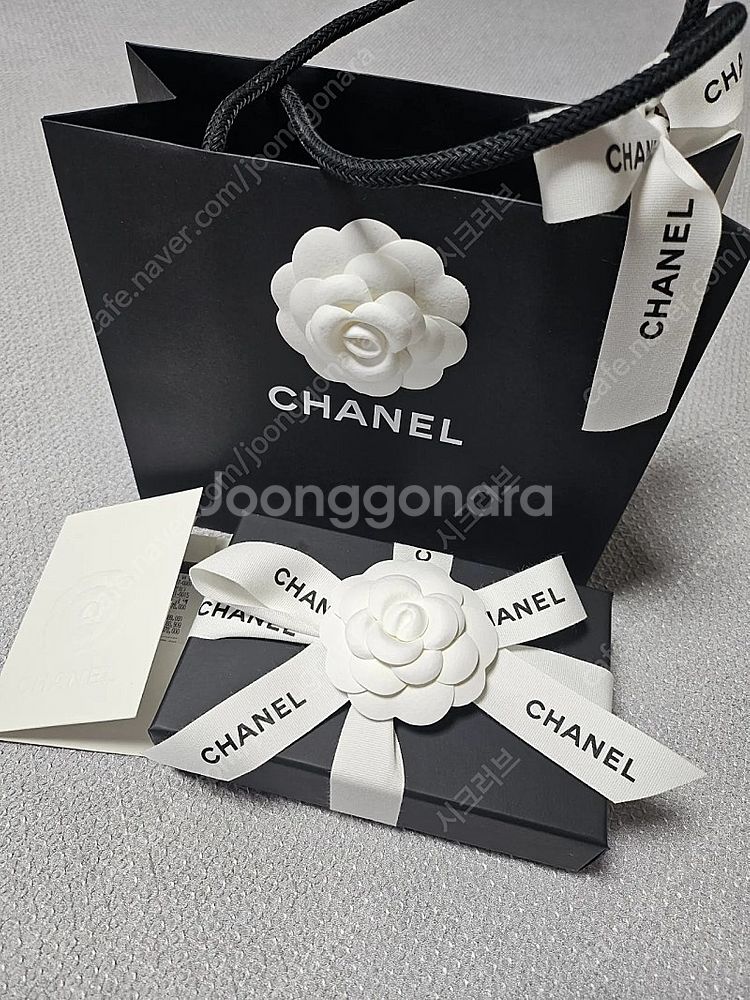 샤넬 베니티 직사각 블랙 캐비어 미개봉 새상품(정가)24.11월구매--6