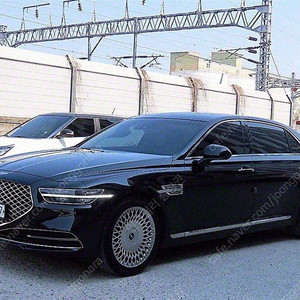 제네시스 G90 중고 제네시스 중고 가격 20년식 75,637km 3.8 GDI 럭셔리 중고차 리스 할부 추천 수원중고차