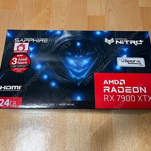 사파이어 라데온 RX 7900 XTX 니트로 팝니다.