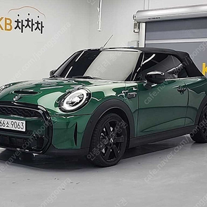 미니 쿠퍼 중고차 미니쿠퍼 중고 컨버터블 녹색 2021년식 21,628km 수입 중고차 리스 할부 추천 즉시출고