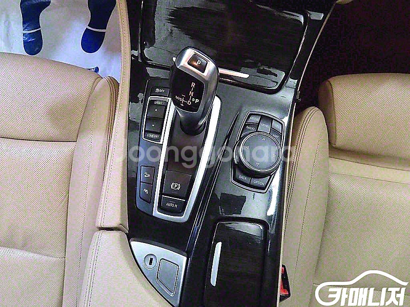 [BMW]5시리즈 (F10) 520d xDrive 럭셔...--3