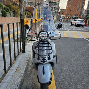 21년 베스파 gts300 슈퍼테크 아비오그레이